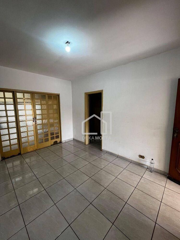 Casa, 5 quartos, 250 m² - Foto 1