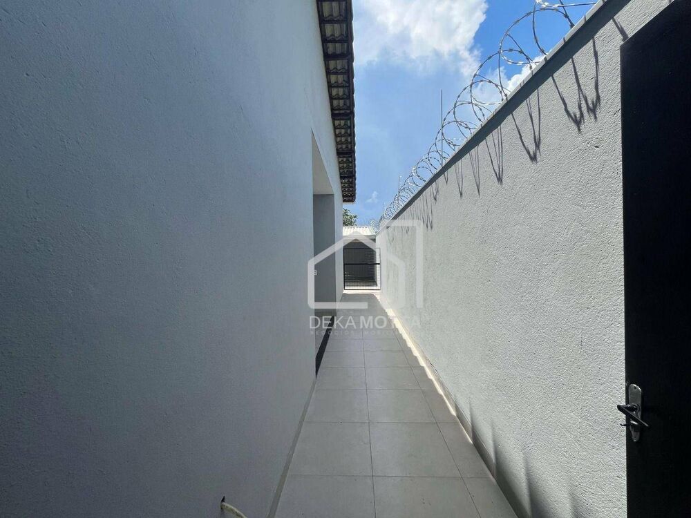 Casa à venda com 2 quartos, 200m² - Foto 8