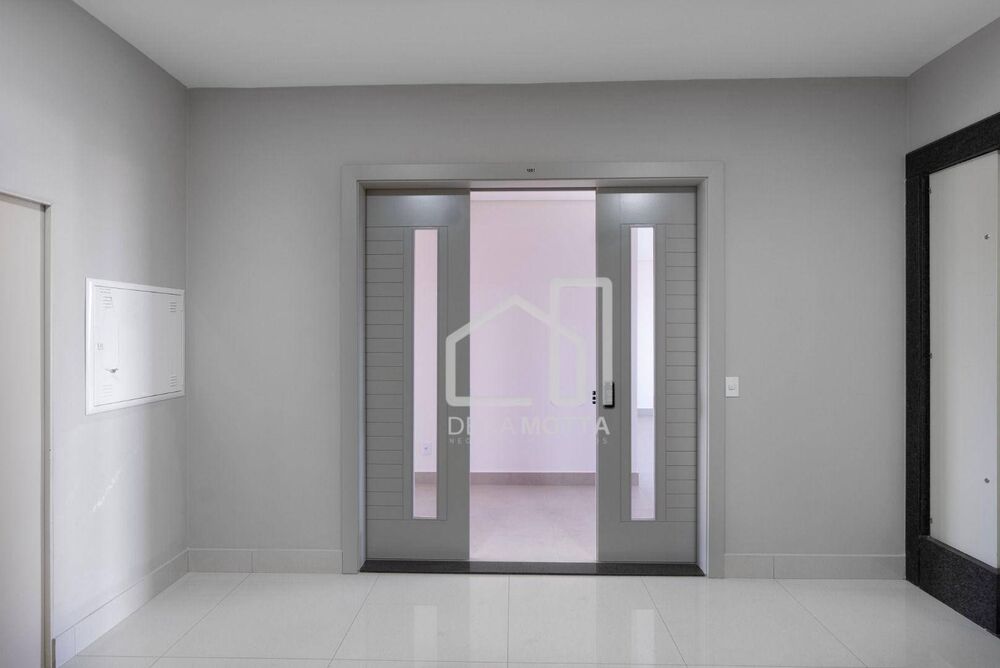Cobertura, 3 quartos, 236 m² - Foto 7