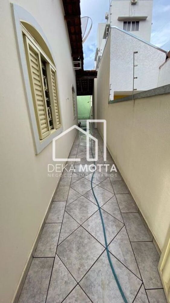Casa para alugar com 4 quartos, 120m² - Foto 22