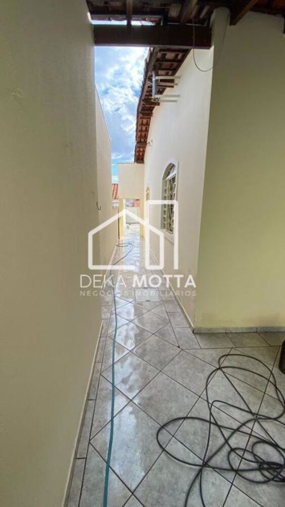 Casa para alugar com 4 quartos, 120m² - Foto 23