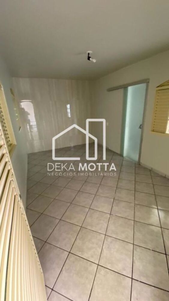 Casa para alugar com 4 quartos, 120m² - Foto 14