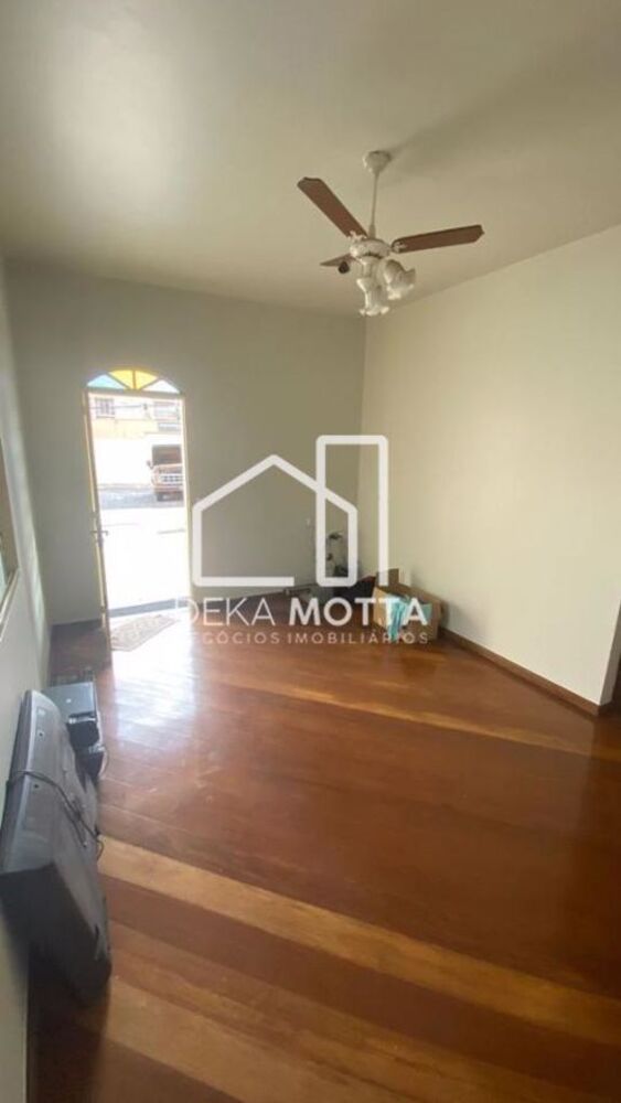 Casa para alugar com 4 quartos, 120m² - Foto 5