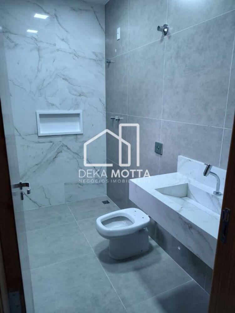 Casa, 4 quartos, 210 m² - Foto 4