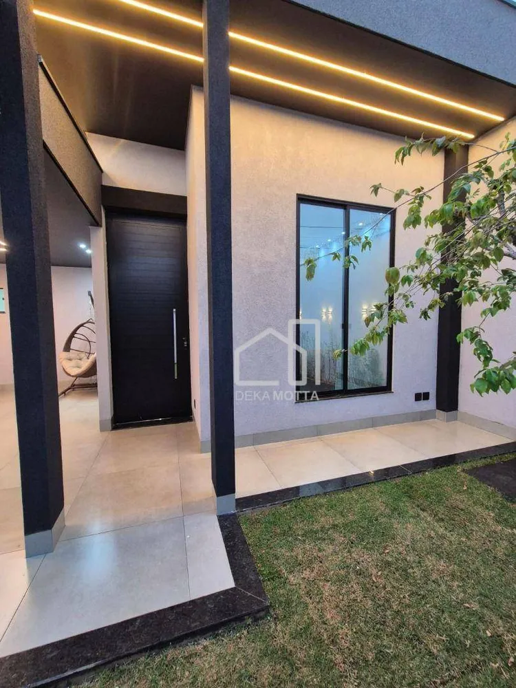 Casa, 3 quartos, 190 m² - Foto 2