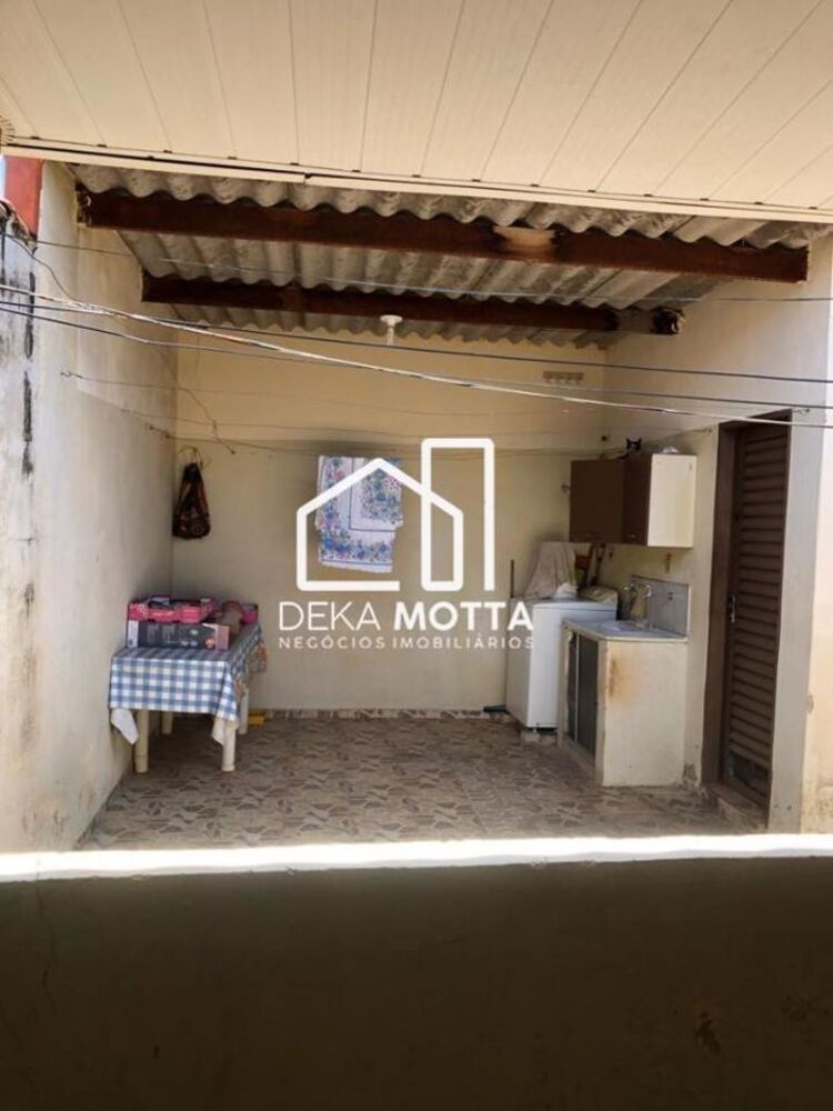 Casa, 4 quartos, 205 m² - Foto 1
