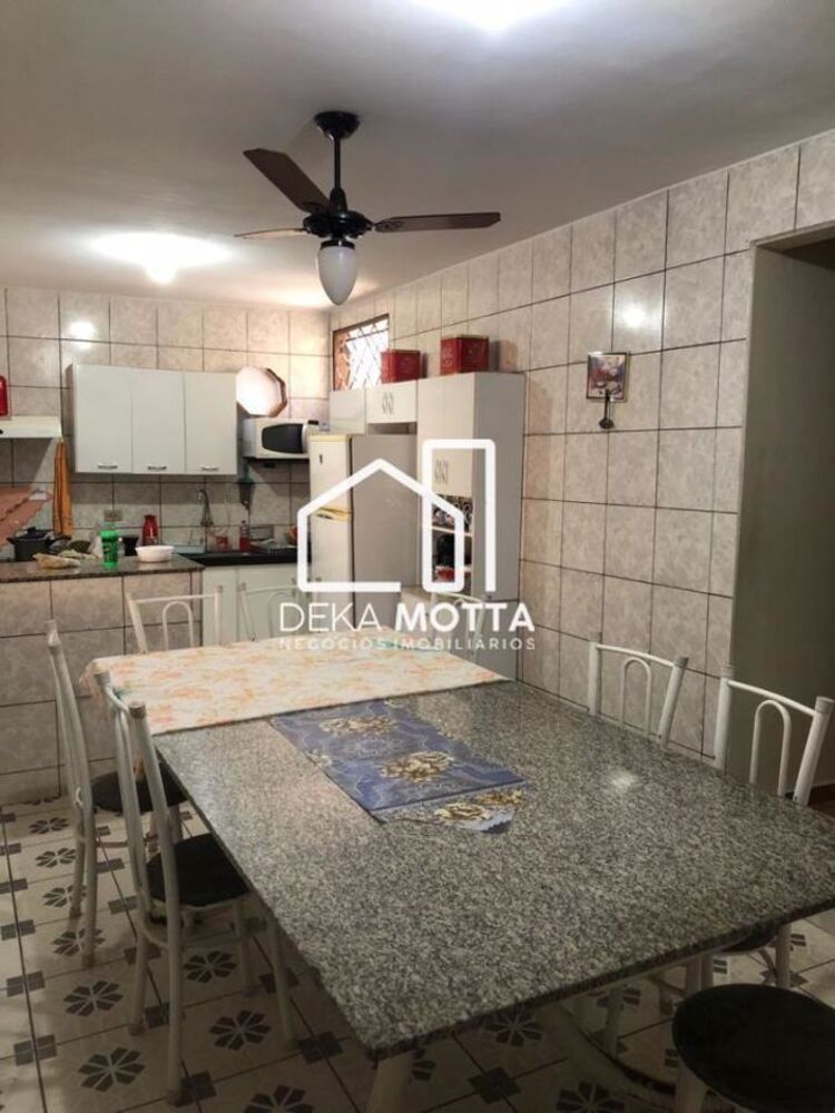 Casa, 4 quartos, 205 m² - Foto 11