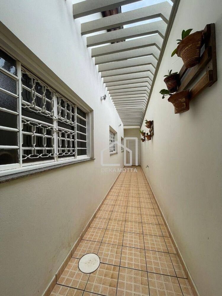 Casa, 4 quartos, 245 m² - Foto 9