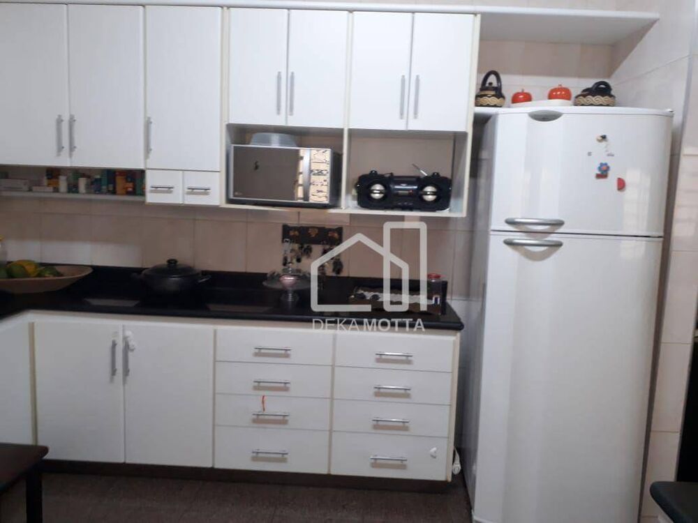 Casa, 4 quartos, 245 m² - Foto 2