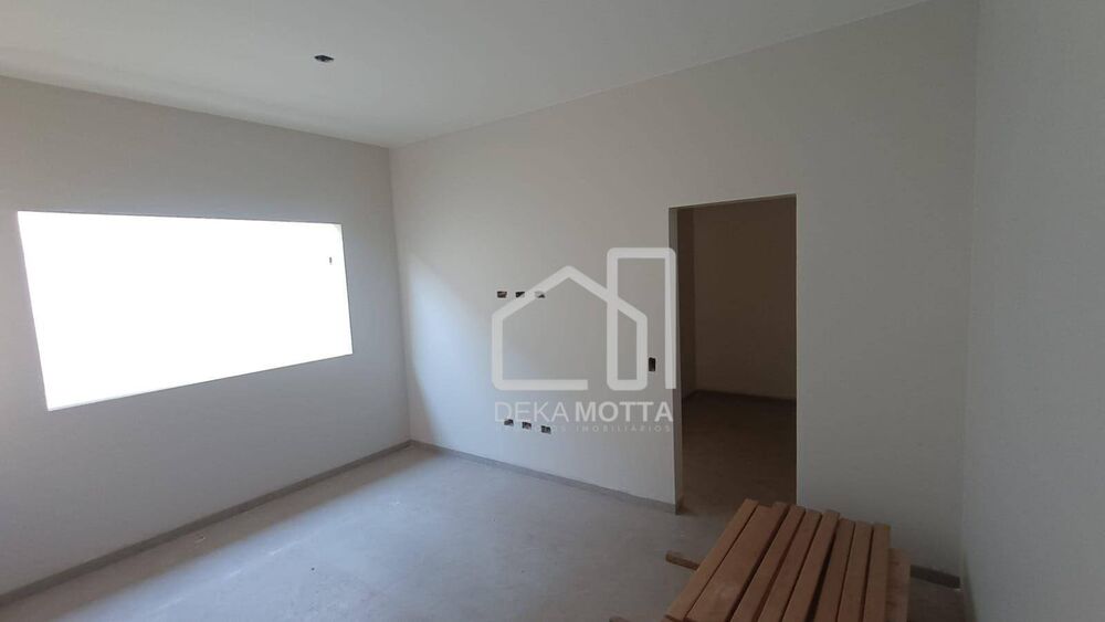 Casa, 3 quartos, 194 m² - Foto 1