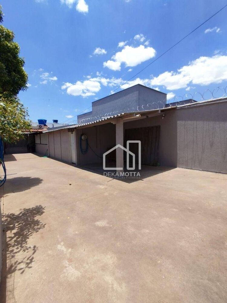 Casa, 3 quartos, 169 m² - Foto 2