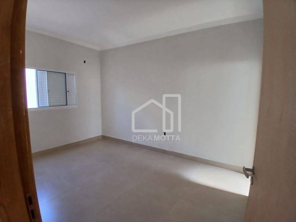 Casa à venda com 3 quartos, 125m² - Foto 4