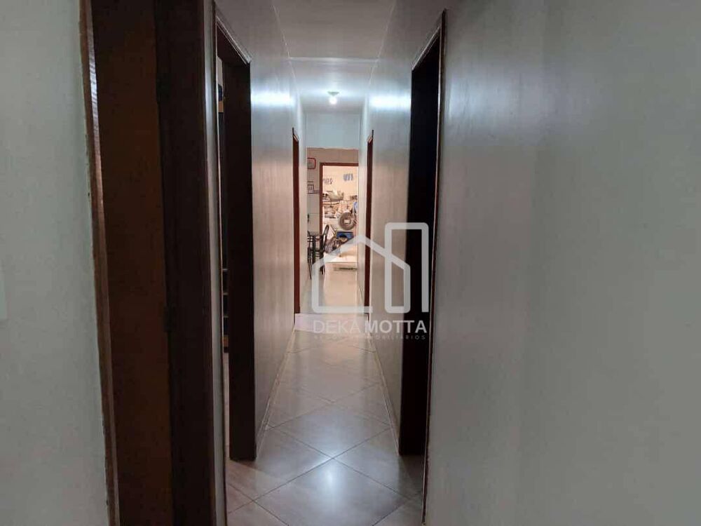 Casa, 5 quartos, 225 m² - Foto 2