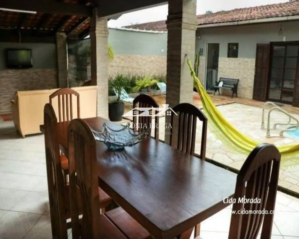 Casa à venda com 5 quartos, 260m² - Foto 5