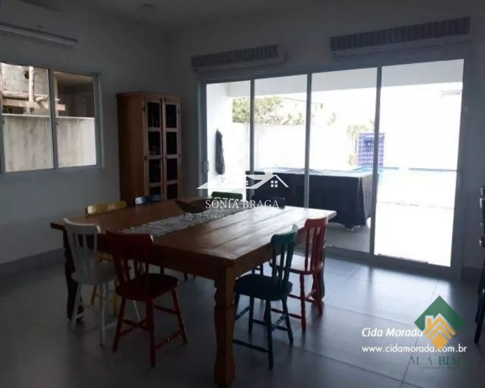 Casa, 4 quartos, 270 m² - Foto 4