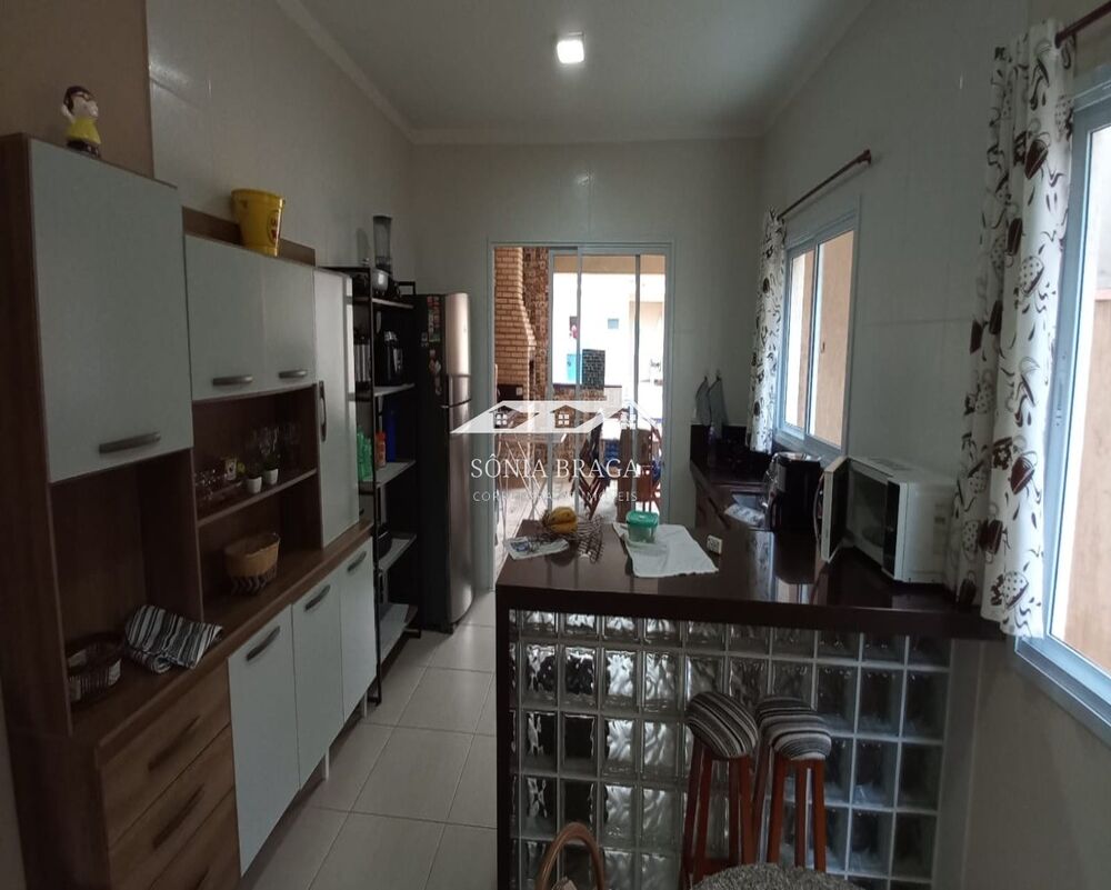 Casa, 3 quartos, 170 m² - Foto 2