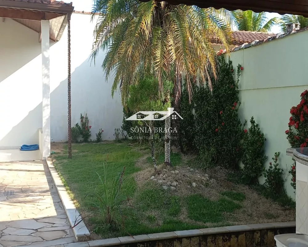 Casa, 4 quartos, 230 m² - Foto 2