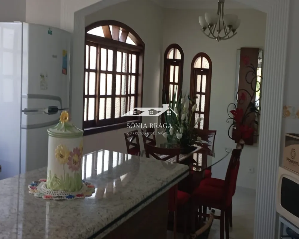 Casa, 4 quartos, 230 m² - Foto 11