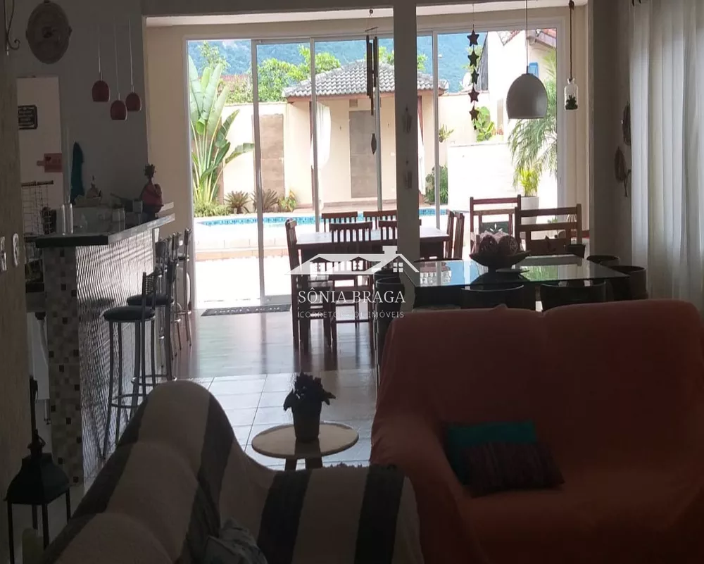 Casa, 5 quartos, 278 m² - Foto 4