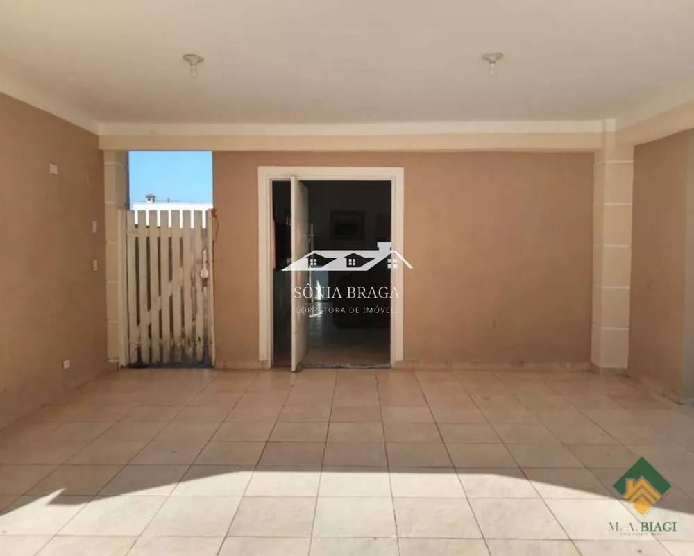 Casa, 5 quartos, 250 m² - Foto 4