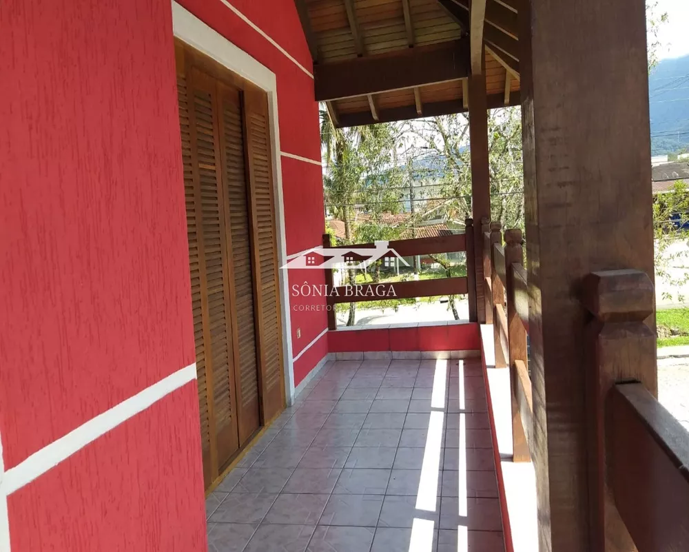 Casa, 6 quartos, 270 m² - Foto 1