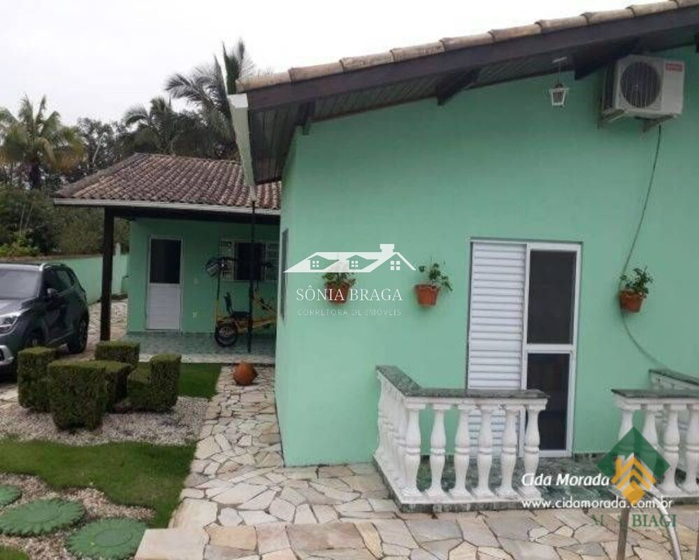 Casa, 5 quartos, 253 m² - Foto 1