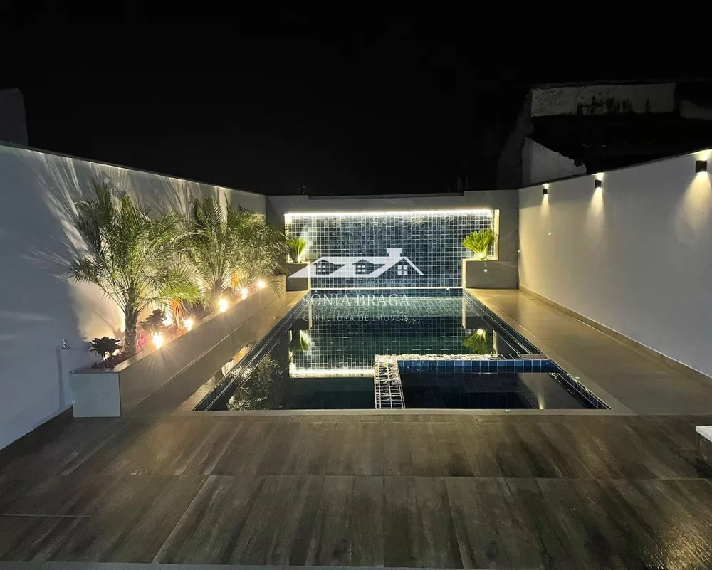 Casa, 4 quartos, 252 m² - Foto 1