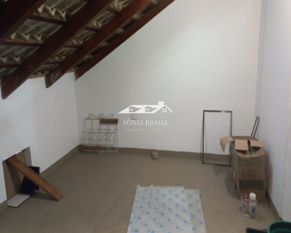 Casa à venda com 3 quartos, 78m² - Foto 4