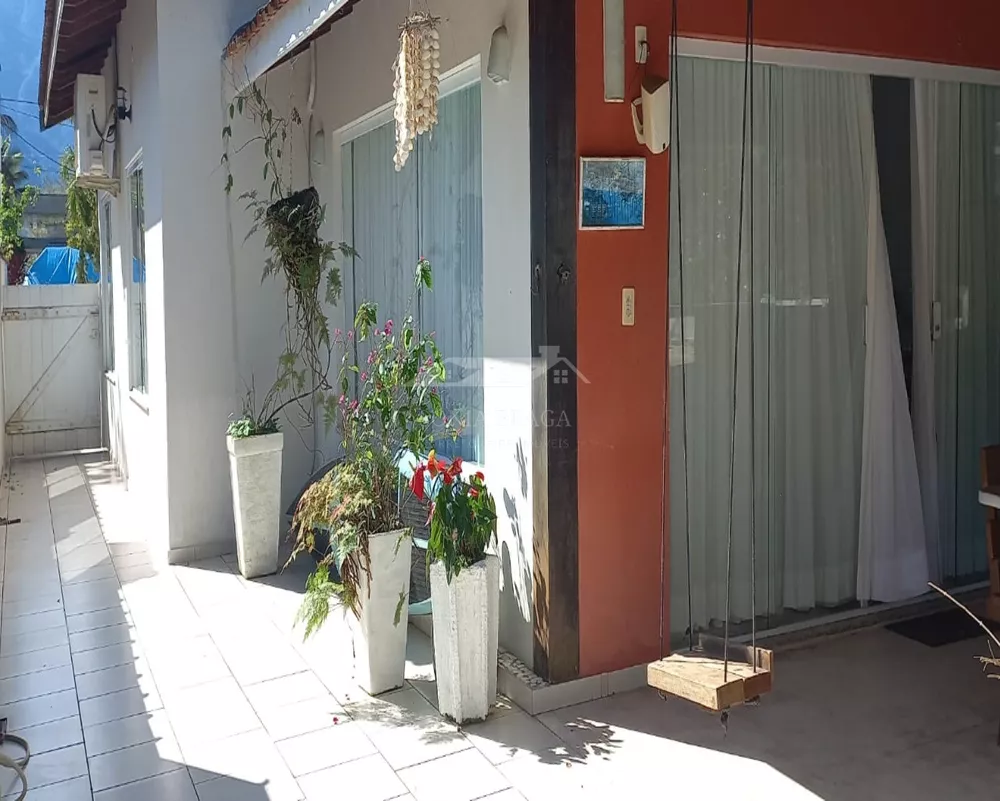 Casa, 4 quartos, 250 m² - Foto 3