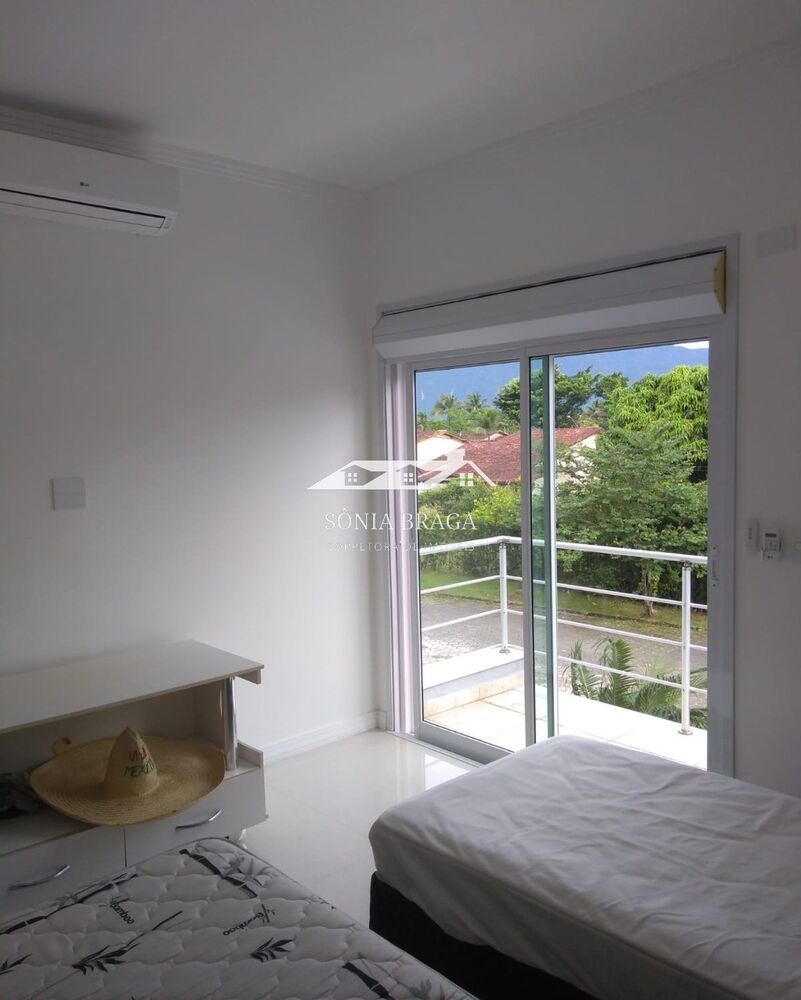 Casa à venda com 4 quartos, 230m² - Foto 12