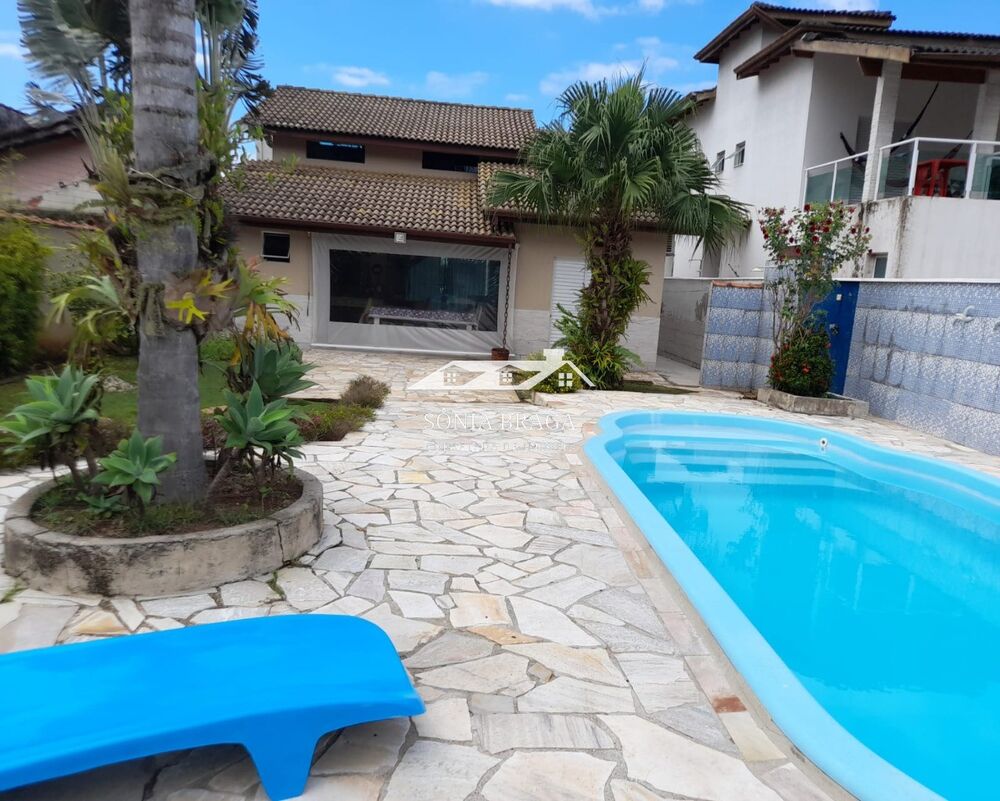 Casa, 4 quartos, 130 m² - Foto 1