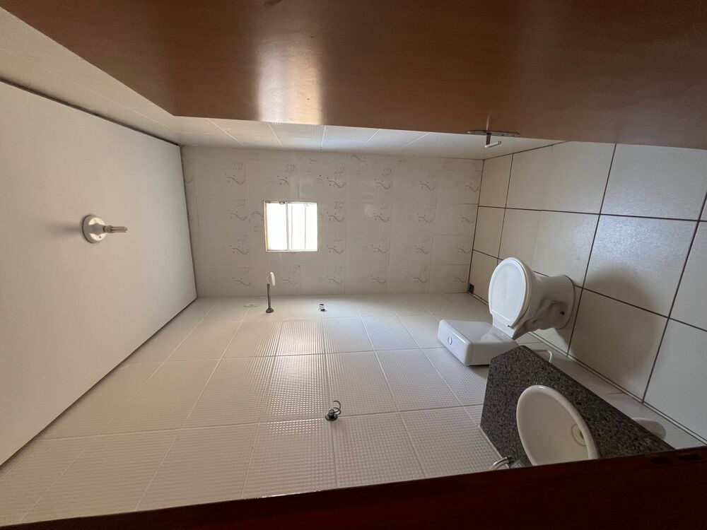 Casa à venda com 2 quartos, 270m² - Foto 7