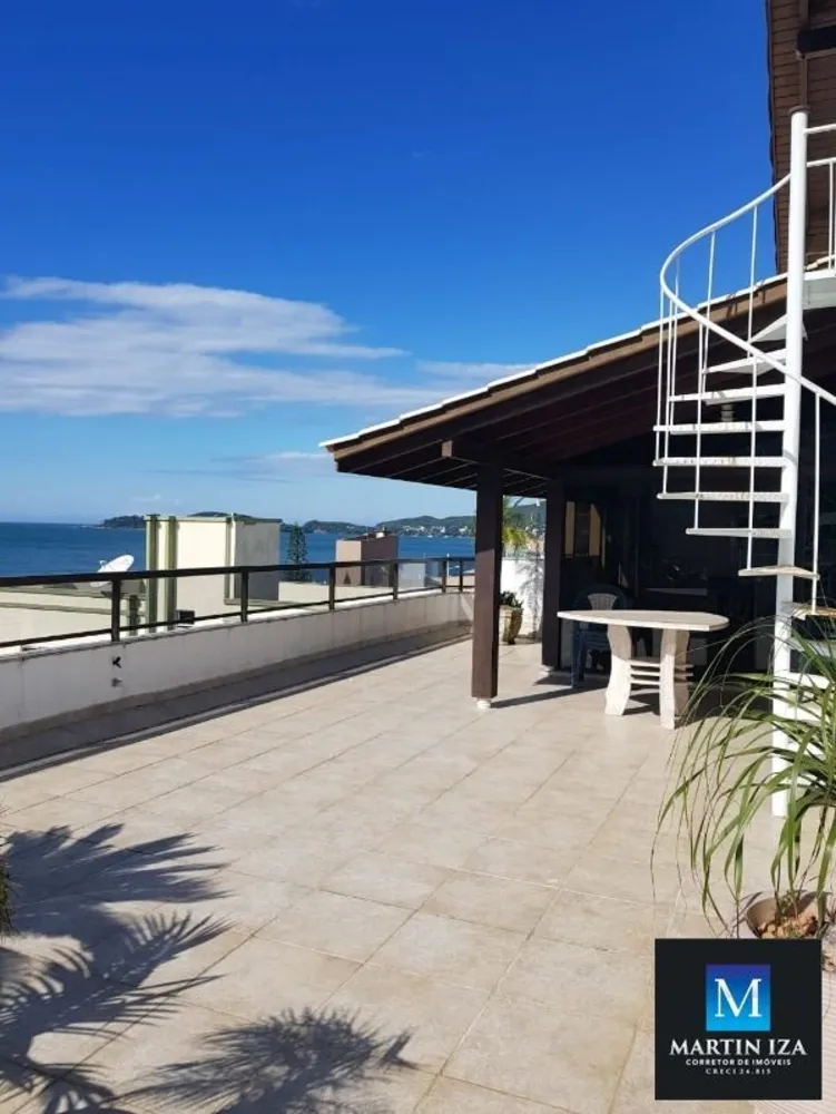 Cobertura, 5 quartos, 243 m² - Foto 2