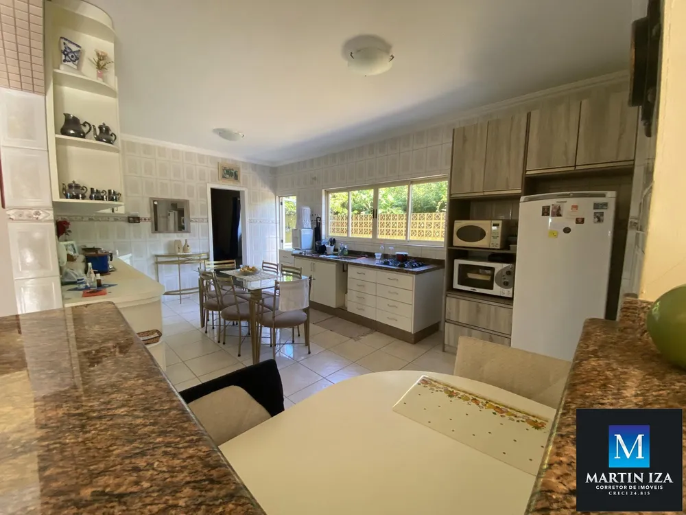 Casa, 6 quartos, 300 m² - Foto 2