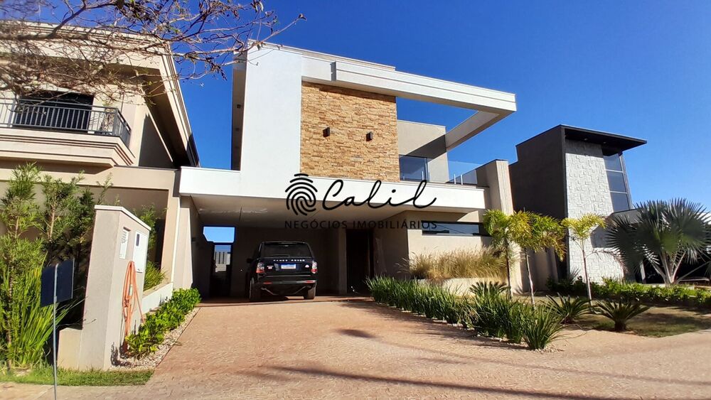 Casa de Condomínio à venda com 4 quartos, 300m² - Foto 1