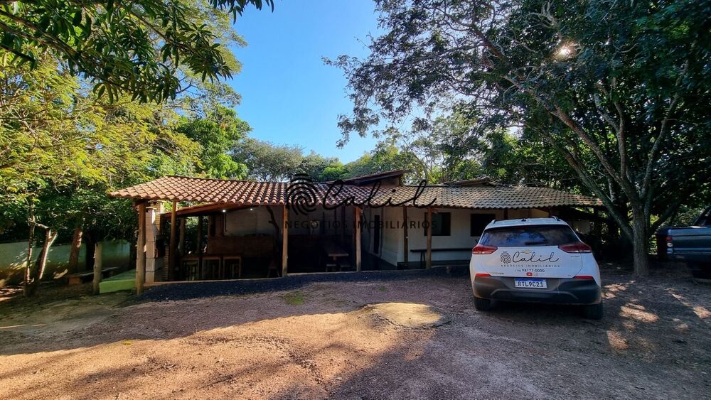 Chácara à venda com 12 quartos, 10000m² - Foto 2
