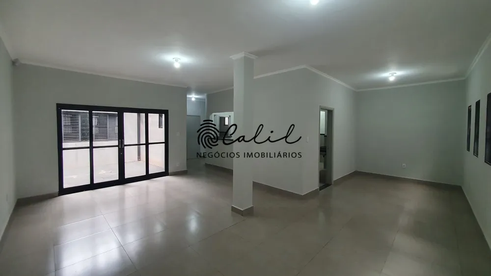 Casa, 4 quartos, 240 m² - Foto 3