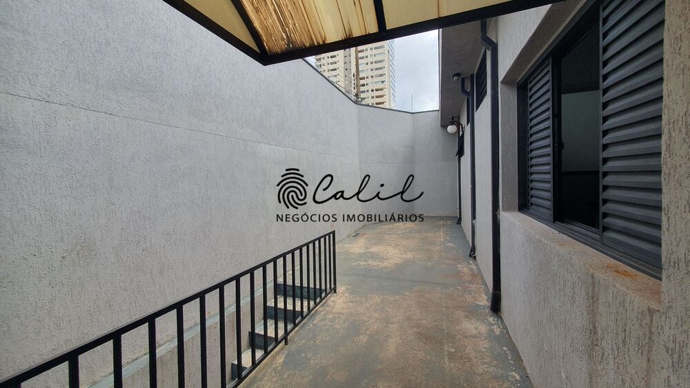 Casa, 4 quartos, 240 m² - Foto 4