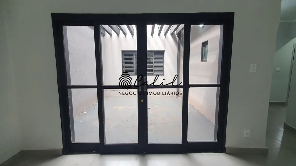 Casa, 4 quartos, 240 m² - Foto 4