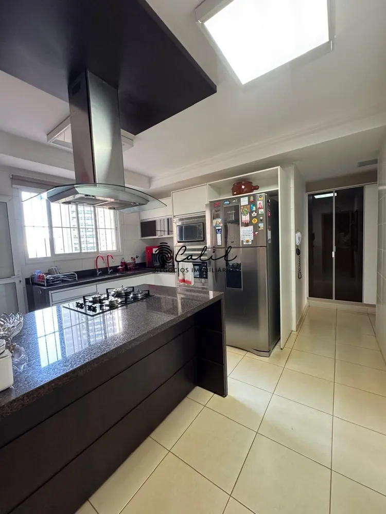 Apartamento, 3 quartos, 202 m² - Foto 4