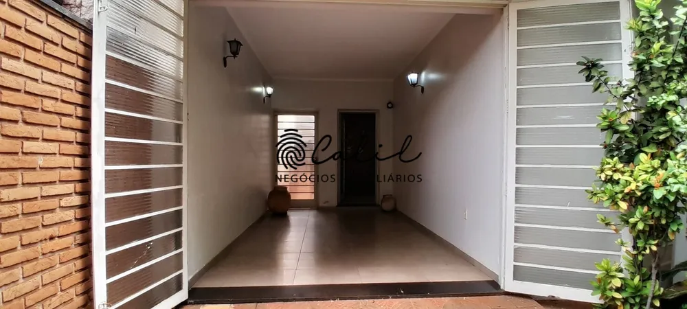 Casa, 3 quartos, 201 m² - Foto 1