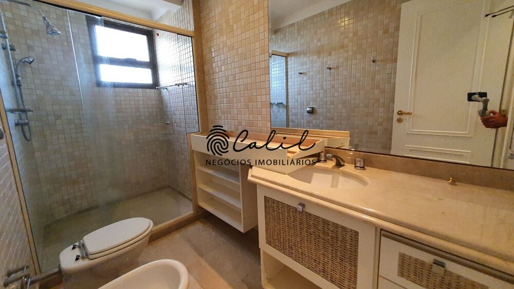 Apartamento à venda com 4 quartos, 336m² - Foto 2