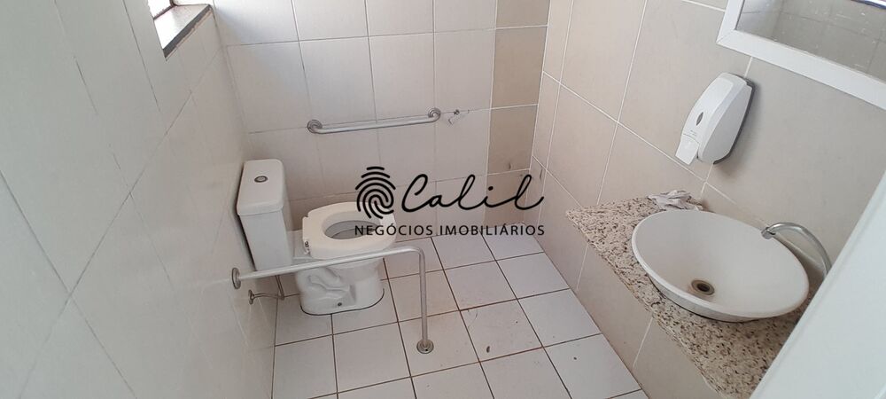 Casa, 8 quartos, 280 m² - Foto 3