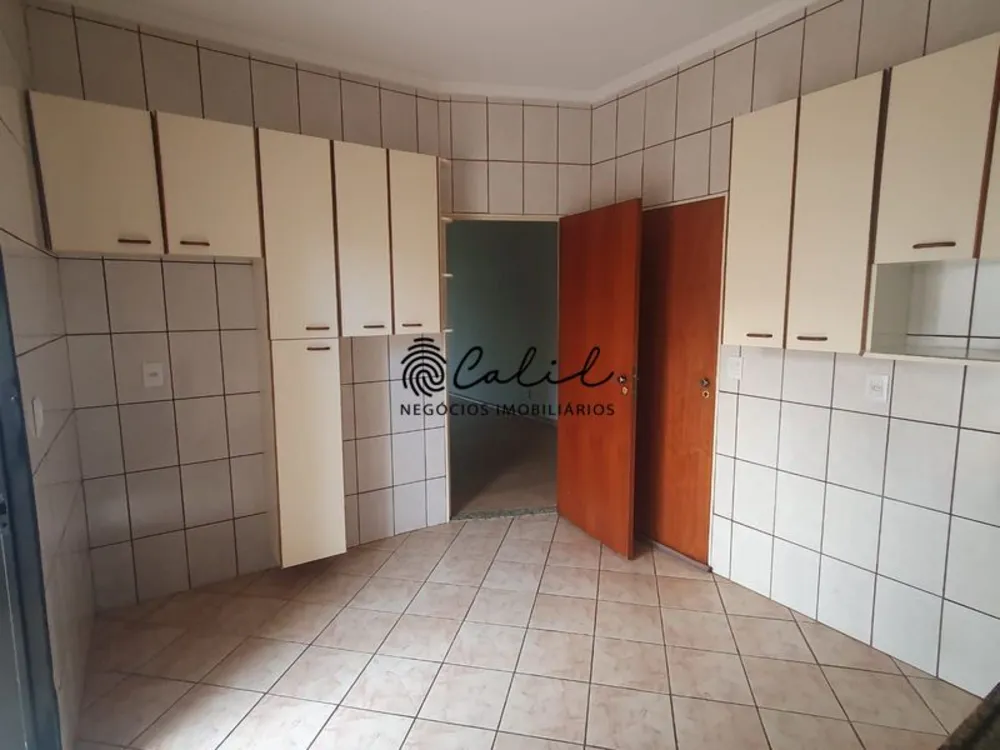 Apartamento, 3 quartos, 95 m² - Foto 2