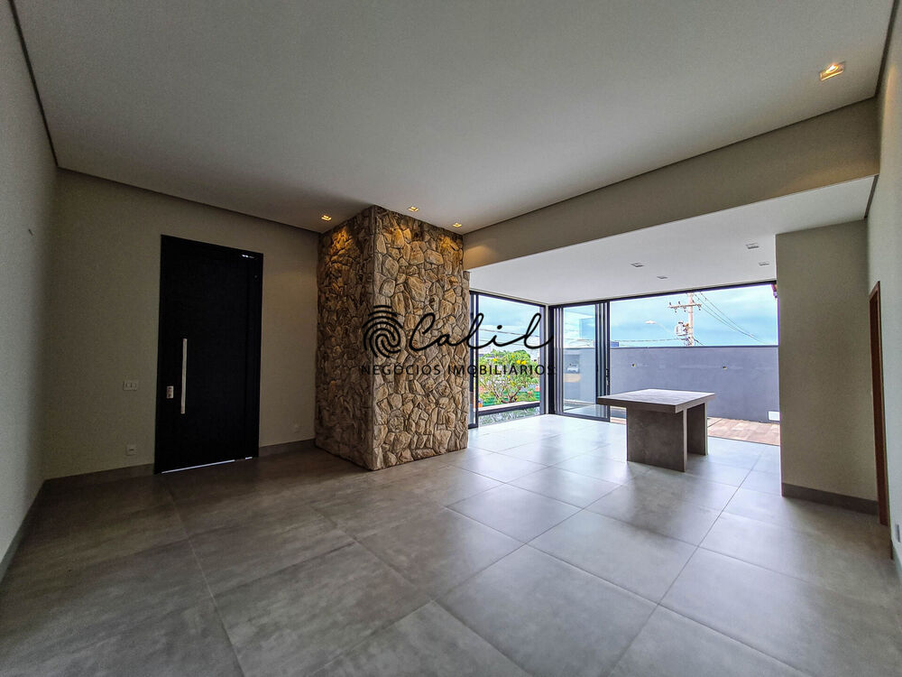Casa de Condomínio para alugar com 3 quartos, 229m² - Foto 2