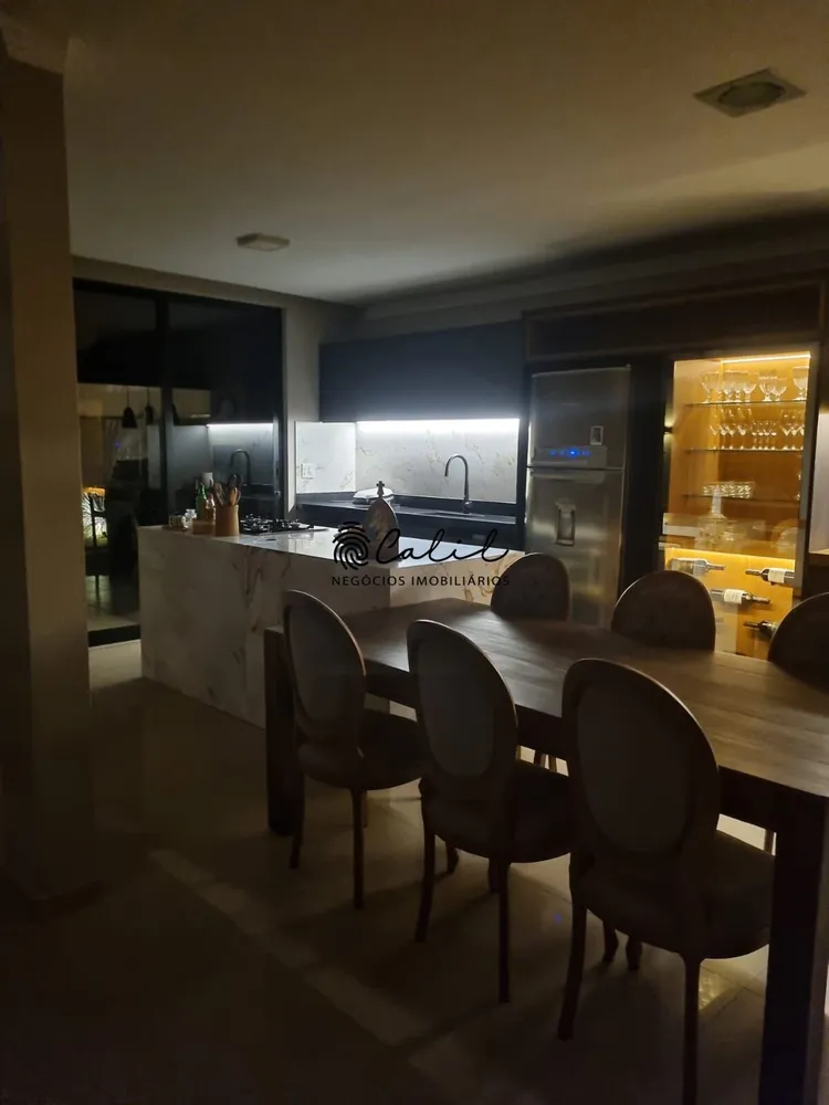 Casa, 3 quartos, 250 m² - Foto 7