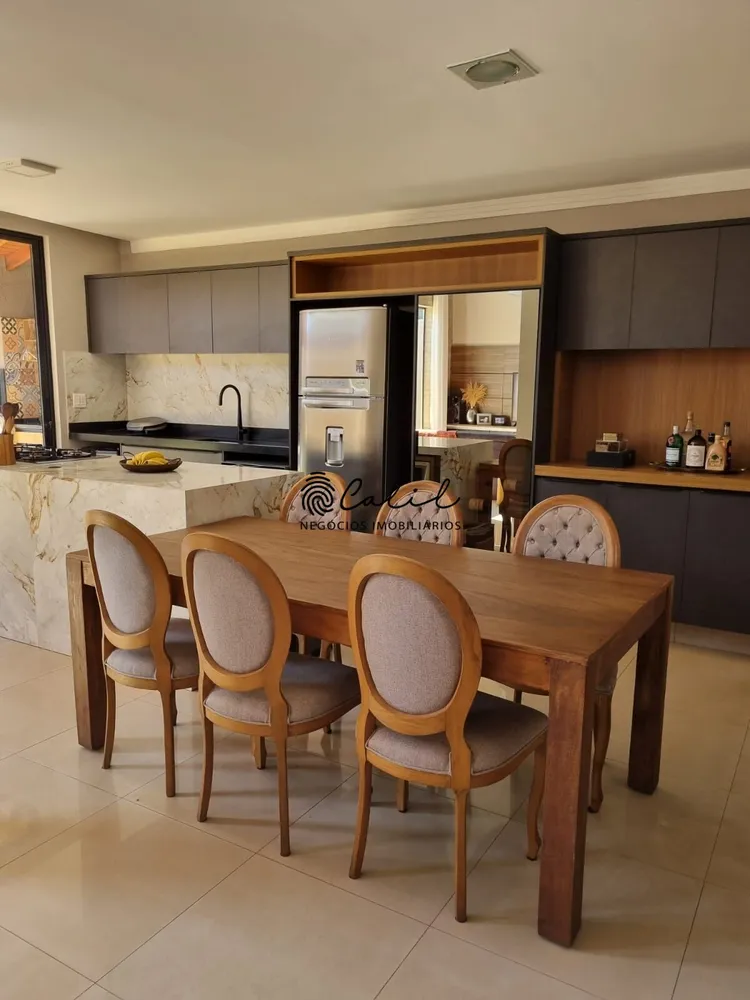 Casa, 3 quartos, 250 m² - Foto 5