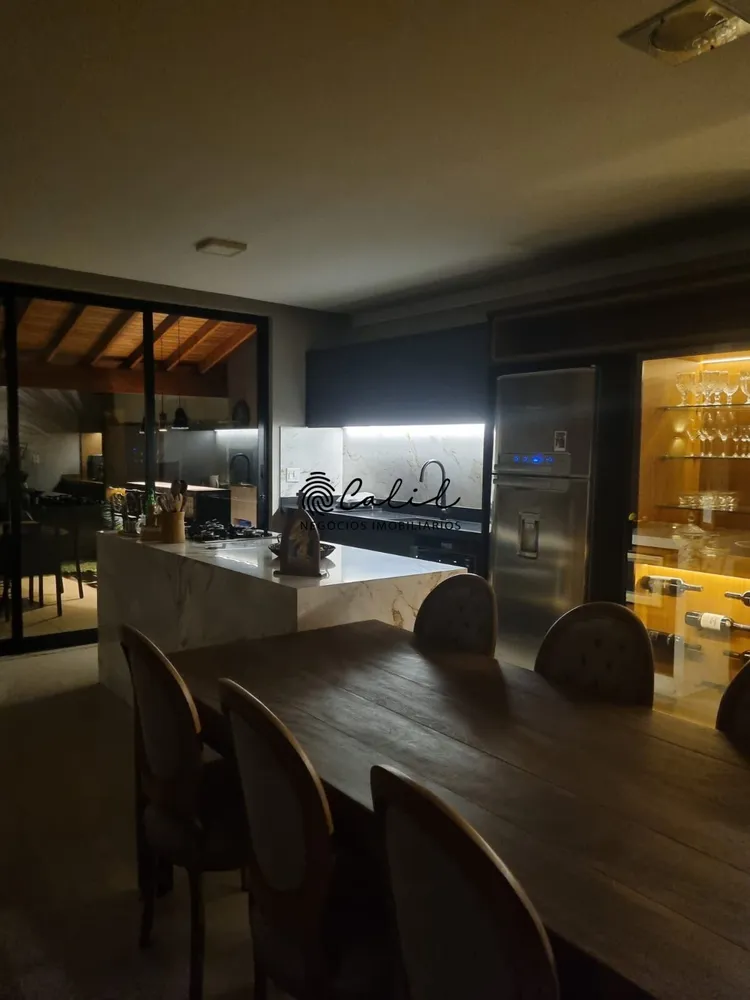 Casa, 3 quartos, 250 m² - Foto 20