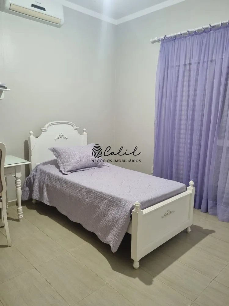 Casa, 3 quartos, 250 m² - Foto 17