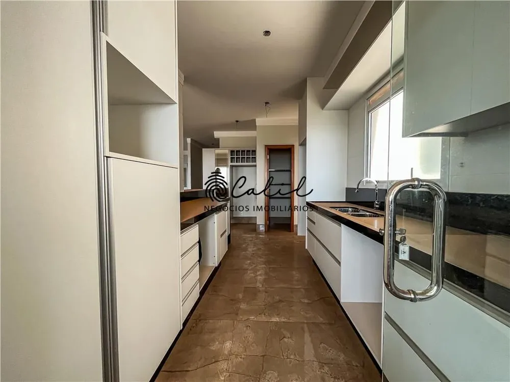 Apartamento, 3 quartos, 195 m² - Foto 8